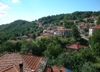 Αυγερινός: Αποδράστε στο καταπράσινο ορεινό Βόιο