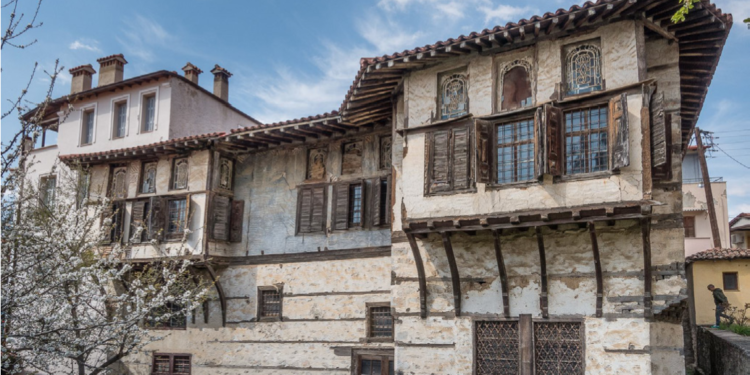 Αρχοντικό Μανούση-Δούκα Τζάτζα