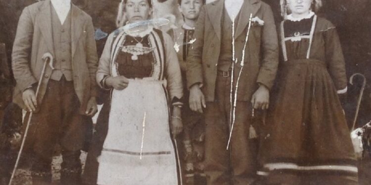 Το έθιμο του γάμου στον Αυγερινό Βοΐου