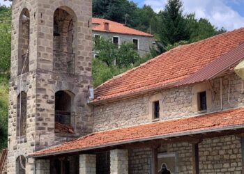 Ιερός Ναός Κοιμήσεως της Θεοτόκου στο Δίλοφο Βοΐου