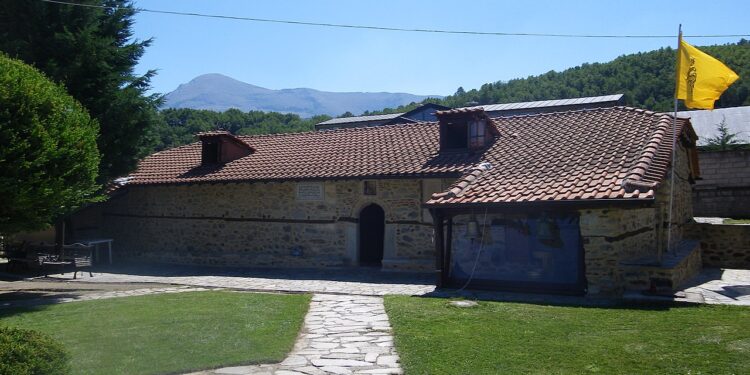 Ιερά Μονή Κοιμήσεως Θεοτοκού Σισανίου