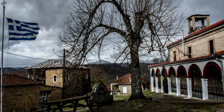 Χωριό Τριάδα ή Πέτσιανη