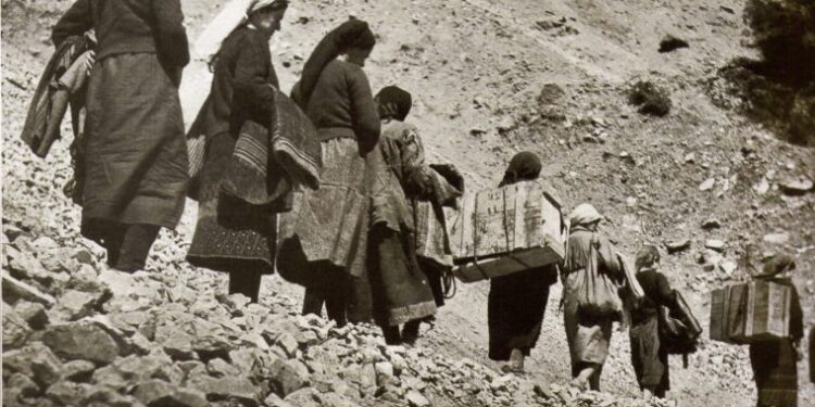 Η Γυναίκα της Πίνδου